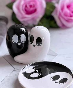 Flash Sale ⌛ KILLSTAR Ghosts Spooky | SALT & PEPPER SHAKERS 🌟