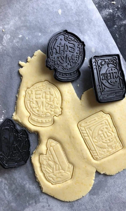 Buy ๐ KILLSTAR Gothic Homewares Witchy | COOKIE CUTTERS ๐ฅฐ 6 Buy ๐ KILLSTAR Gothic Homewares Witchy | COOKIE CUTTERS ๐ฅฐ - Image 4